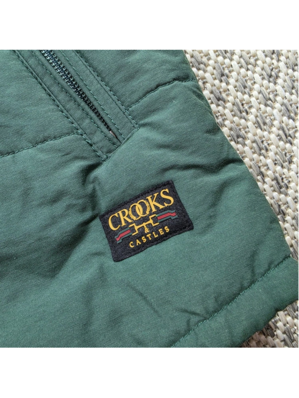 NWT Crooks & Castles Y2K Quilted Hooded Puffer Vest Green XL Streetwear - Picture 6 of 15